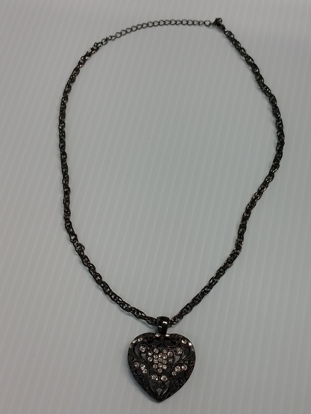Source Unknown Gunmetal Heart Pendant Necklace with Crystals